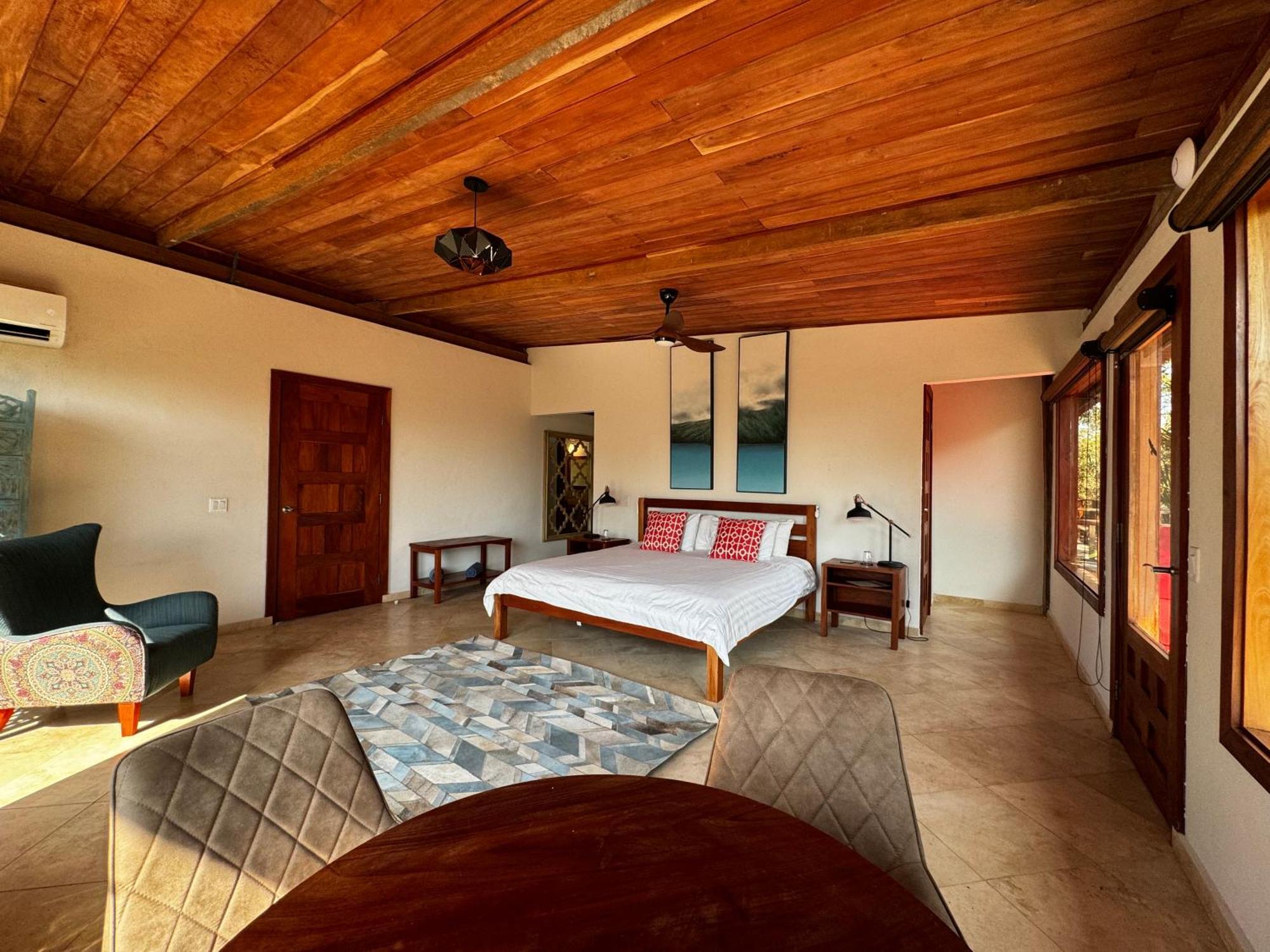 Ciel Y Miel Hotel Colon Exterior photo